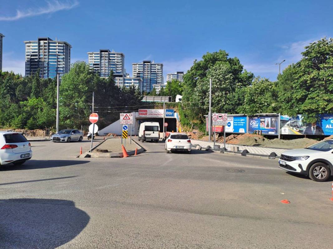 Raylar döşendi, elektrikler verildi: İşte yeni tramvay hattı! 14